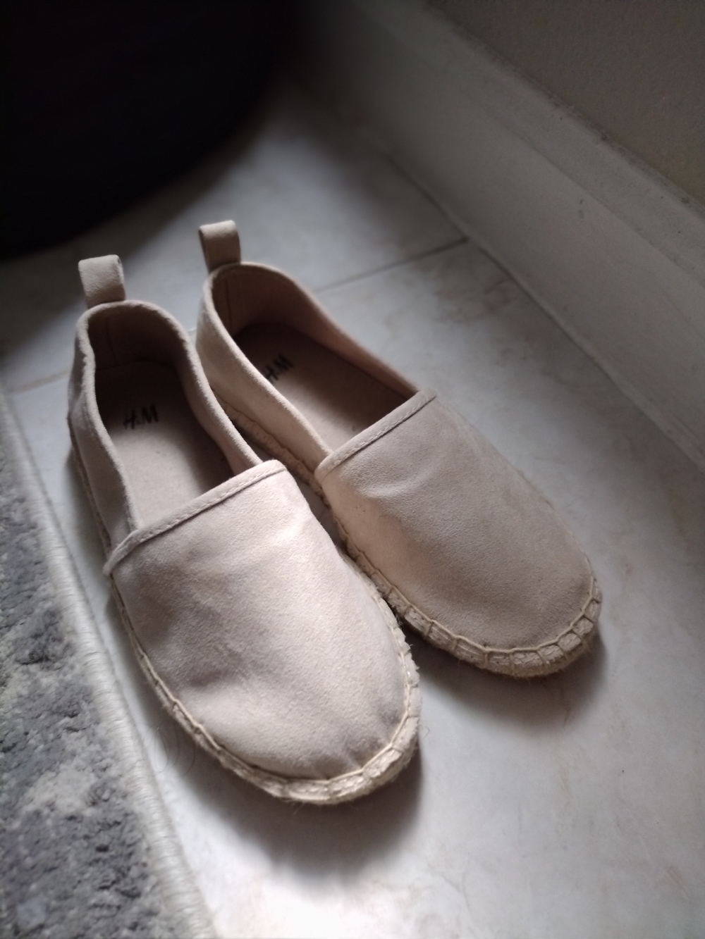 H&M Kids Neutral Beige Slip-On Espadrilles